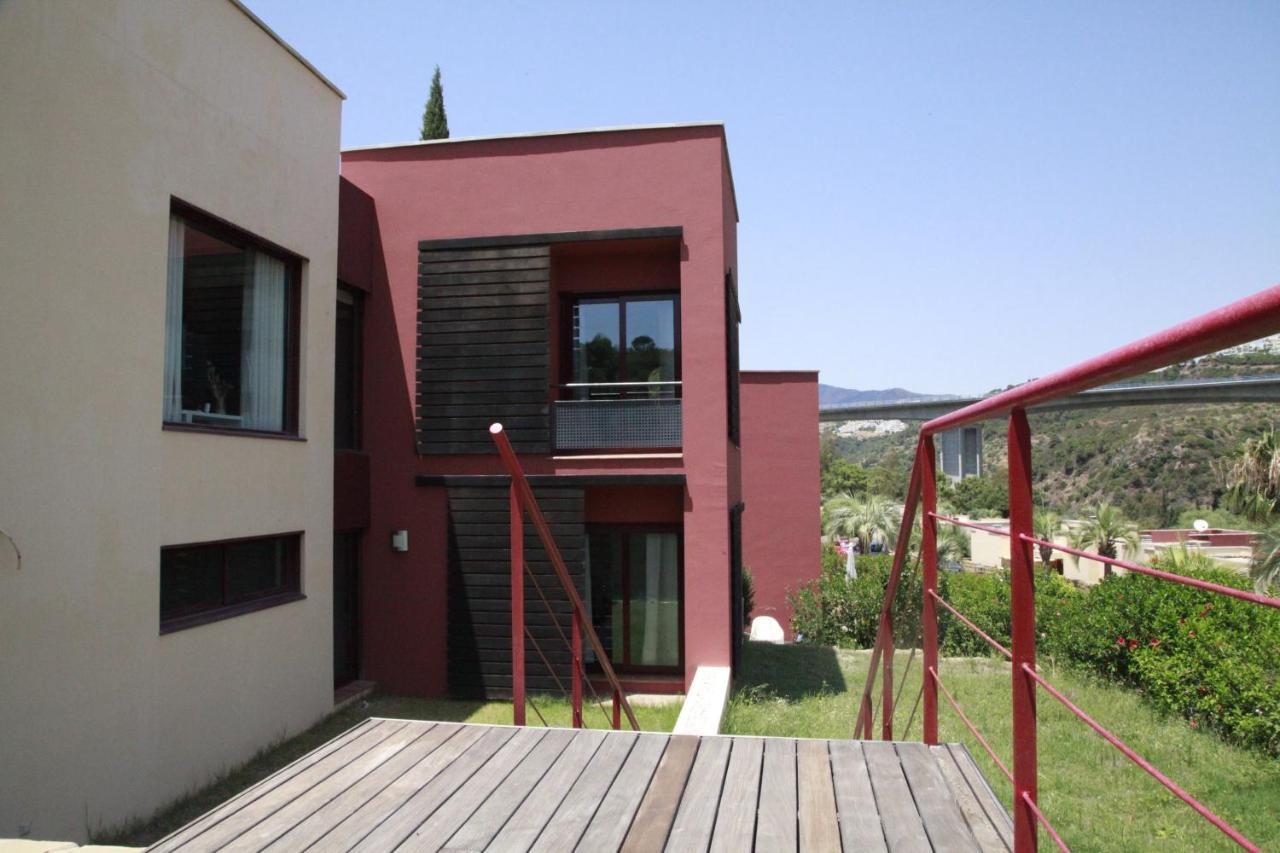 Private Pool Luxurious Villa With Mountain Views Estepona Exterior foto